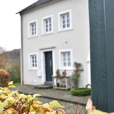 Апартаменты Happynest *