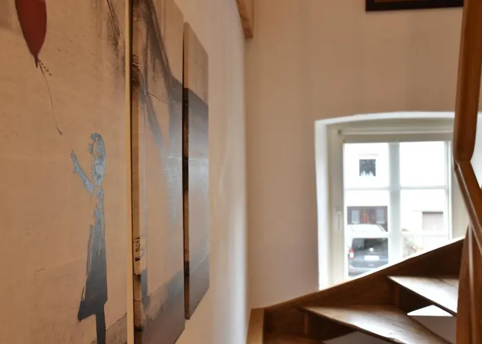 Διαμέρισμα Happynest Birresborn